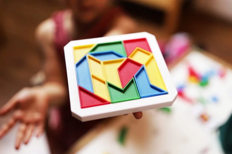 Play&Fun Secret Pocket Tangram Pop Art gra sensoryczna