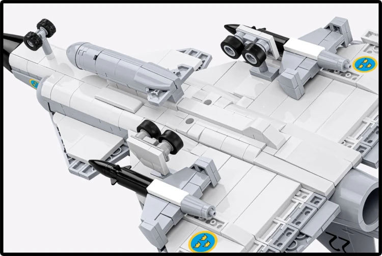 KLOCKI COBI 5915 SAMOLOT Myśliwiec Saab JA 37 Viggen ARMED FORCES 881el.