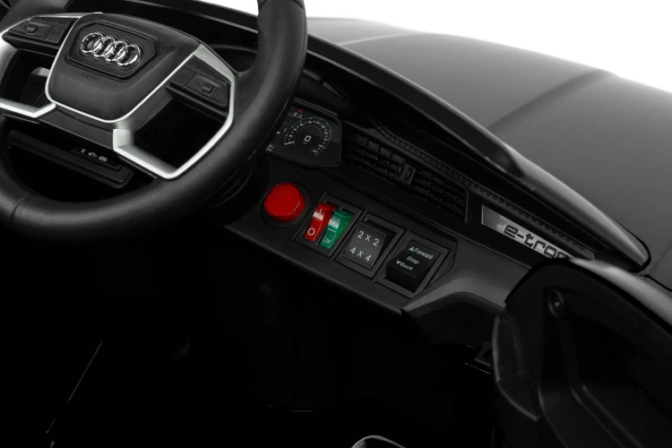 Toyz Audi E-tron samochód na akumulator dla dzieci 12V 7Ah 4x45W CZARNY