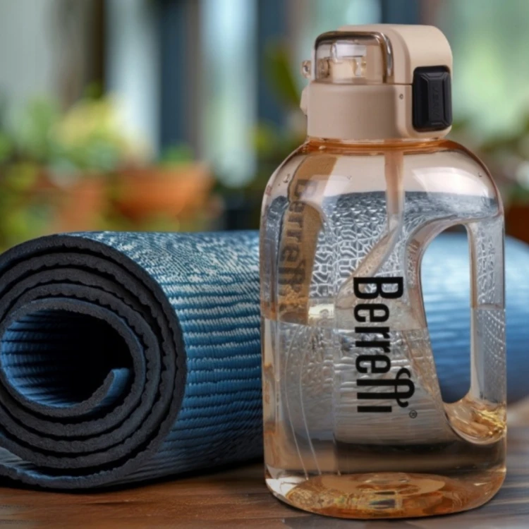 Butelka na wodę Berretti 1,5 l bidon sportowy turystyczny do szkoły i pracy