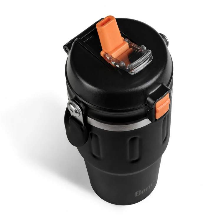 Kubek termiczny Berretti 650 ml czarny szczelny ze słomką do kawy i wody