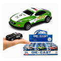 Zielony metalowy samochodzik policyjny z napędem pull-back – małe auto dla dzieci na tle ekspozytora 24 sztuk.png