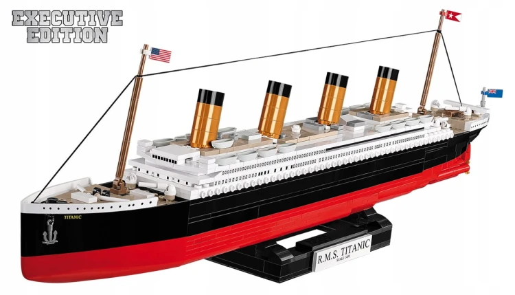 KLOCKI COBI 1928 Okręt RMS Titanic 1:450 960 EL. "EE"